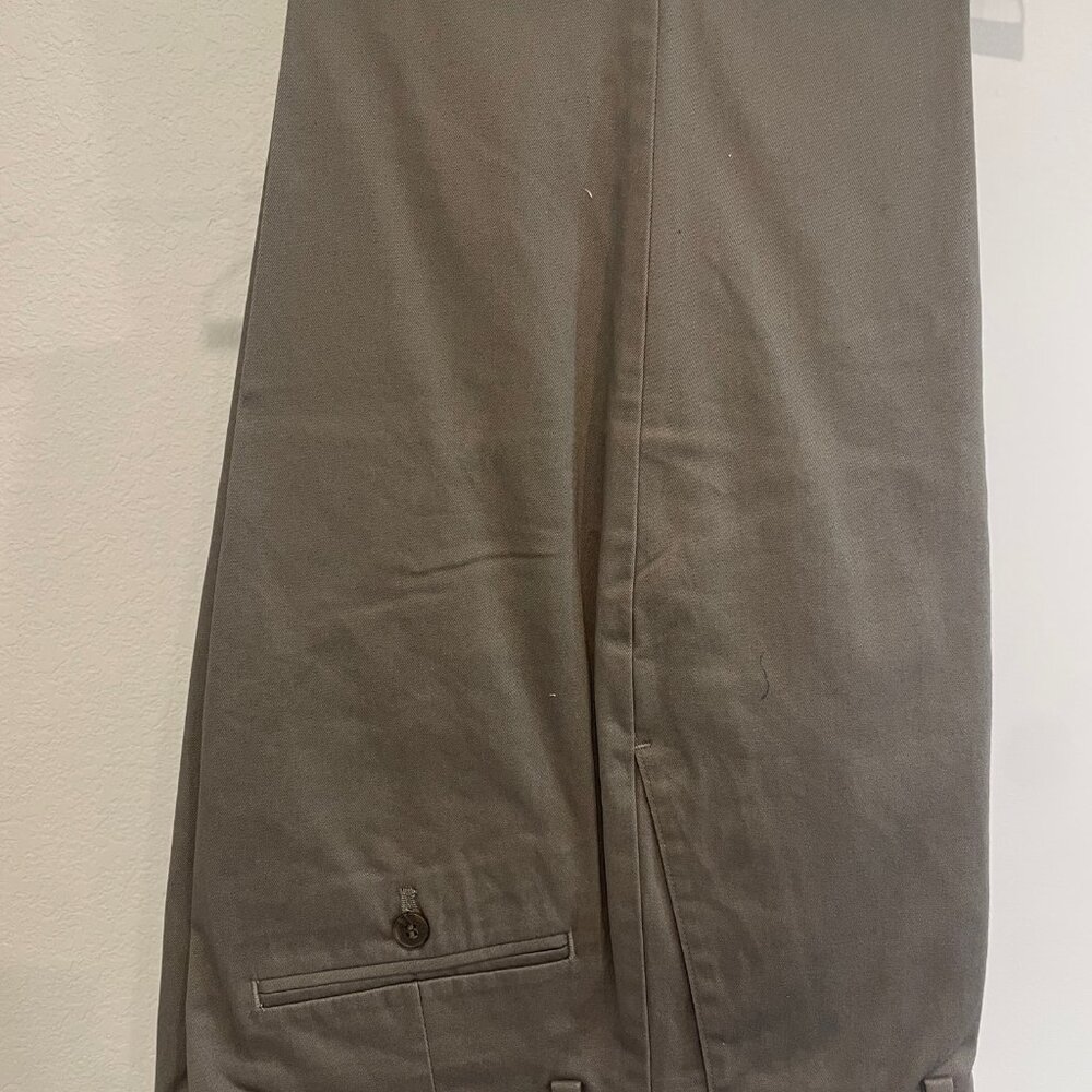Brown Dockers Dress Pants (33x30)